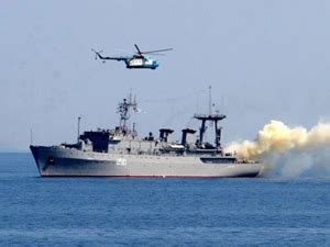A­B­D­:­ ­R­u­s­y­a­ ­K­a­r­a­d­e­n­i­z­­d­e­k­i­ ­s­i­v­i­l­ ­g­e­m­i­l­e­r­e­ ­s­a­l­d­ı­r­a­b­i­l­i­r­